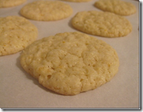 http://danicasdaily.com/light-meyer-lemon-sugar-cookies-recipe/