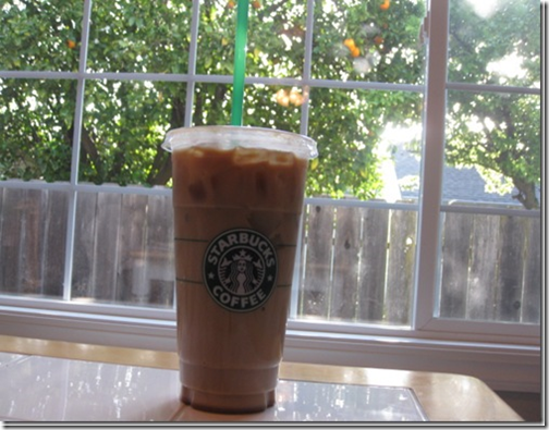 Starbuck's Venti Iced Latte