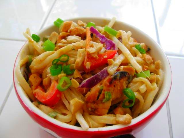 Spicy Peanut Noodles with Chicken, 7 points+